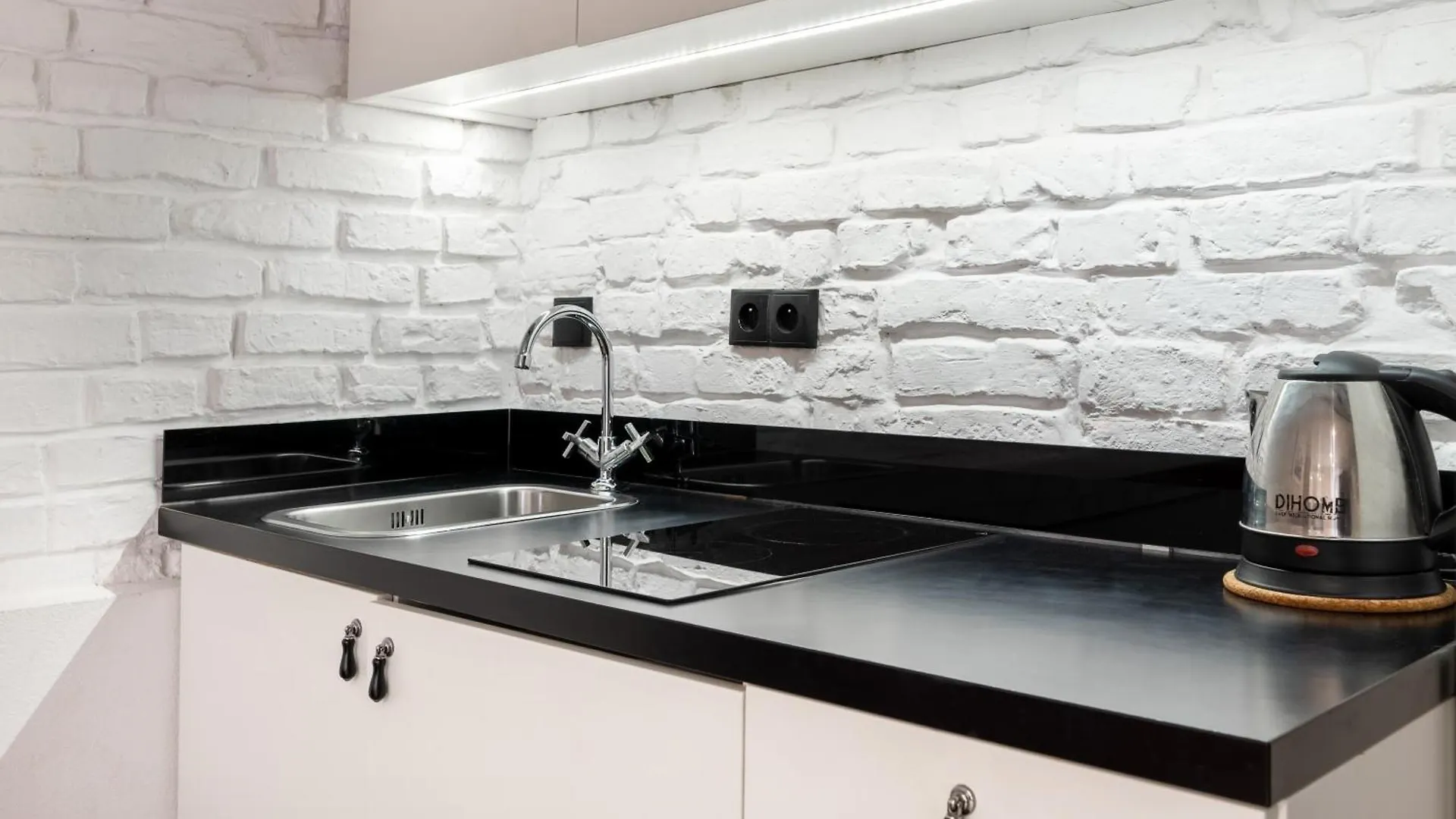 Rentplanet - Studio Rybaki Poznań