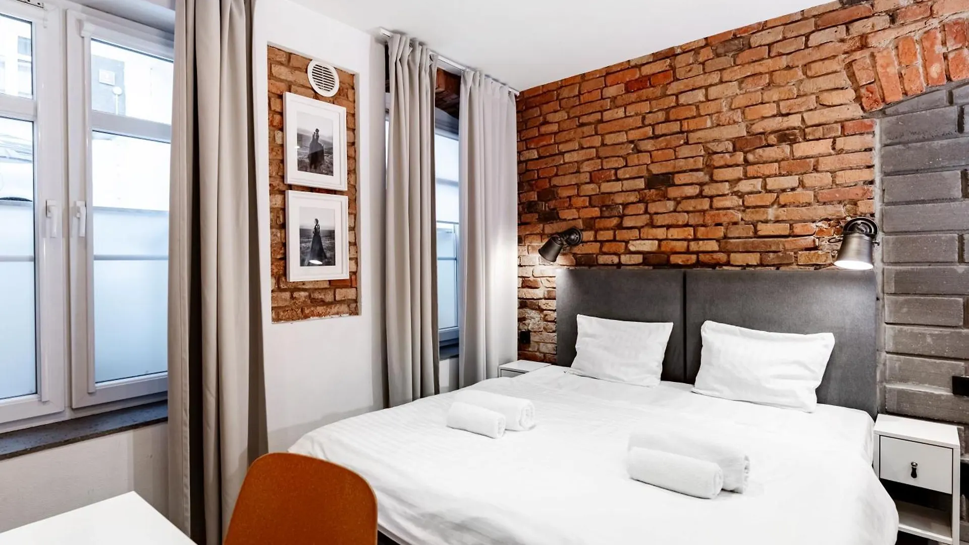 Rentplanet - Studio Rybaki Poznań Polen